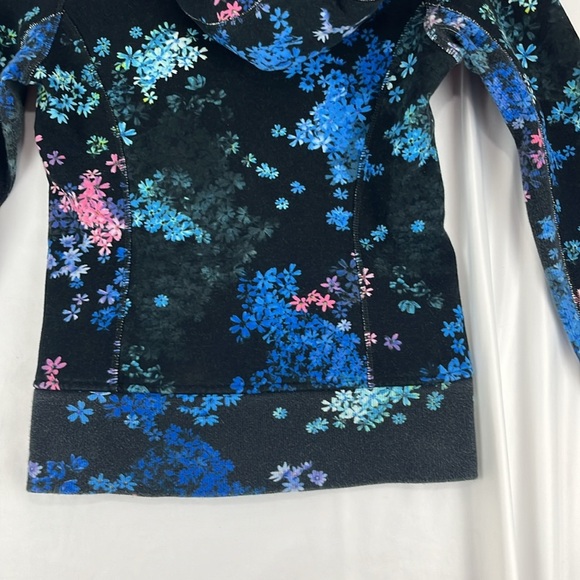 Lululemon Scuba Hoodie in Petal Pop Multi - Picture 11 of 13
